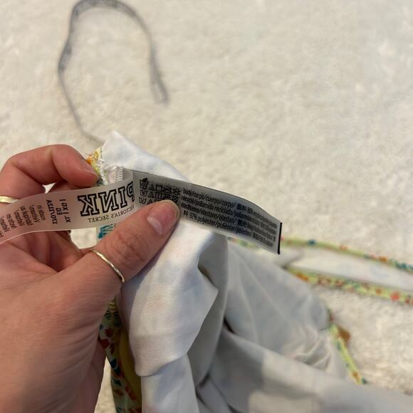 NWT Victoria's Secret Pink One Piece Swimsuit Floral Resort Beach Summer Sz XL - Picture 7 of 7